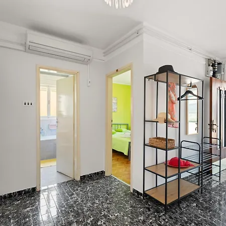 Adria Apartment *